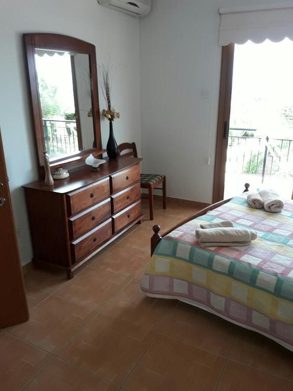 Yialos Apartments Pissouri Dış mekan fotoğraf